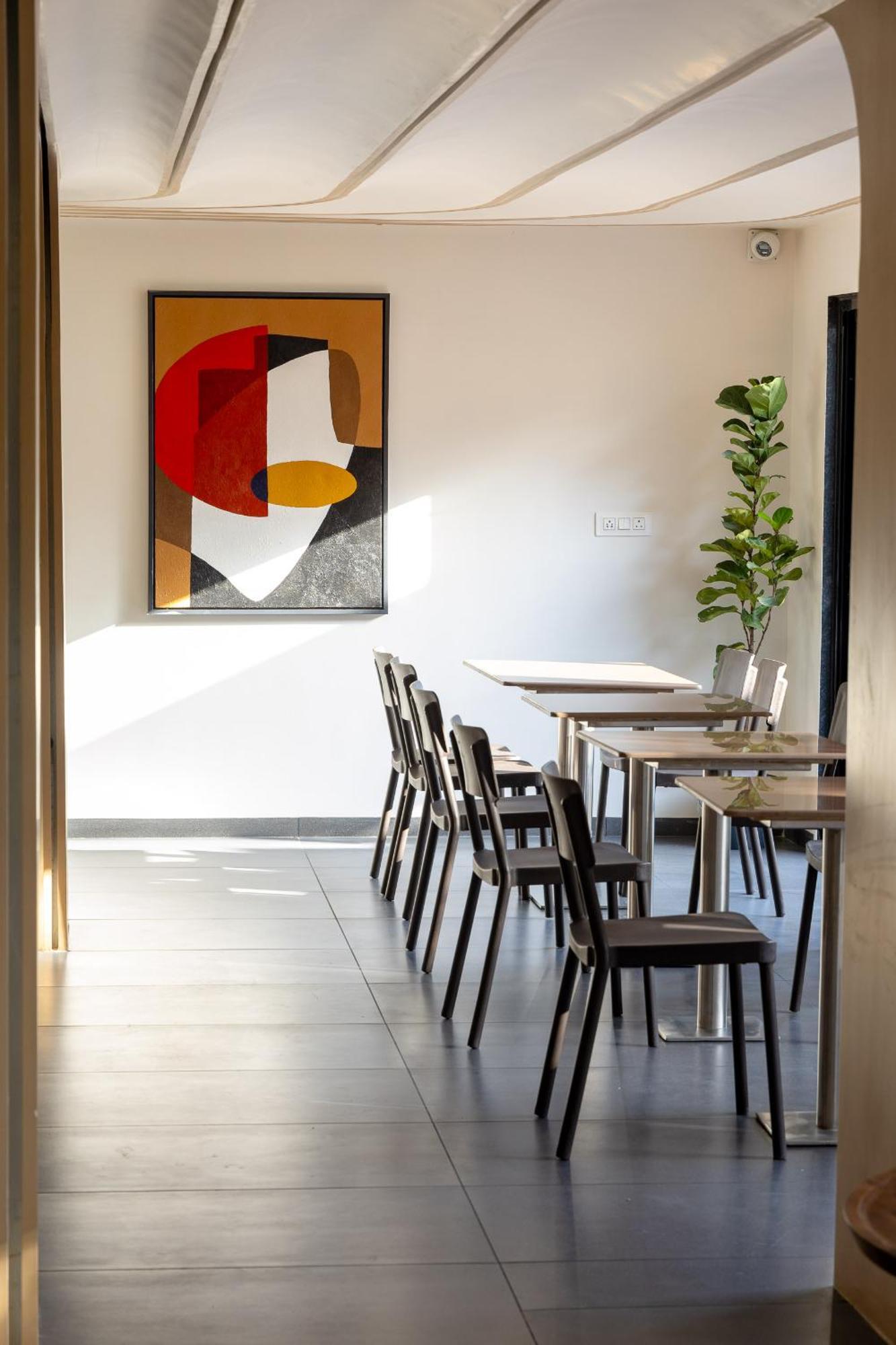 Saavi Suites ดามัน ภายนอก รูปภาพ